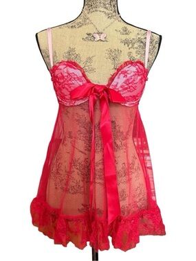 La Senza Red Lace & Mesh Babydoll Chemise with Satin Bow Size M